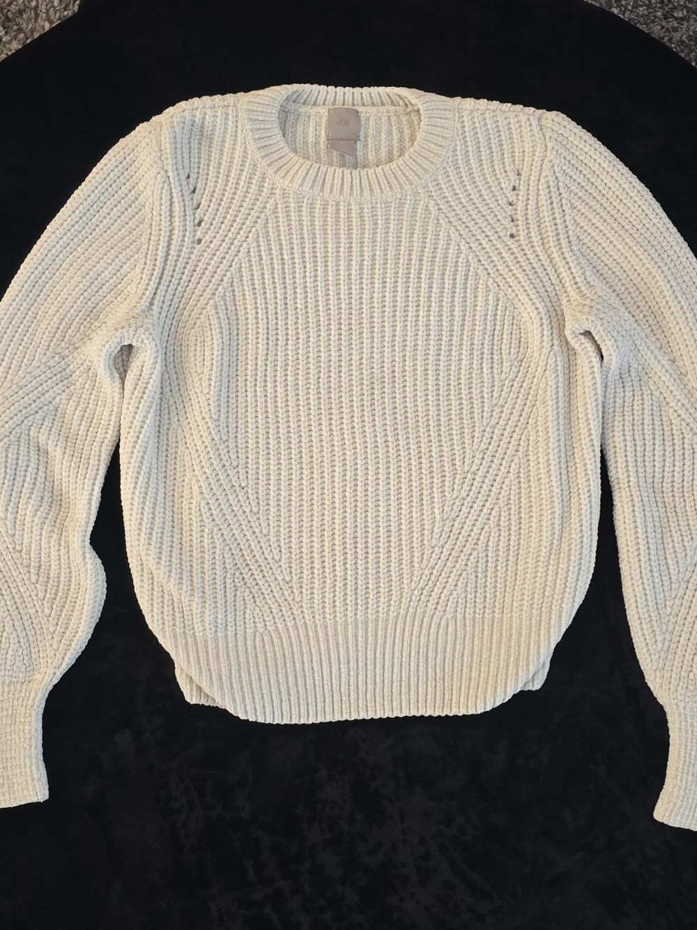 H&M Cream Cable Knit Crewneck Sweater